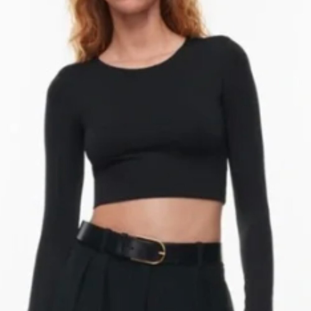 Babaton Contour Crew Cropped Longsleeve
